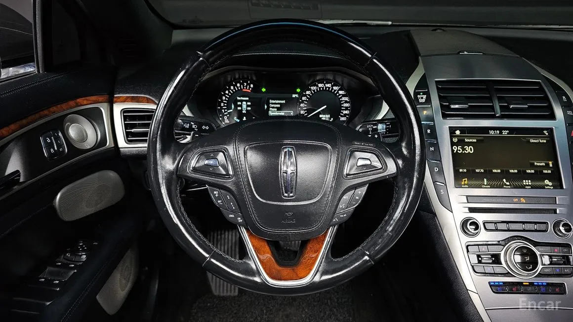 Lincoln MKZ