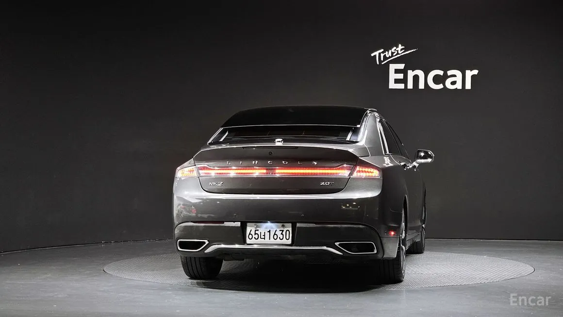 Lincoln MKZ
