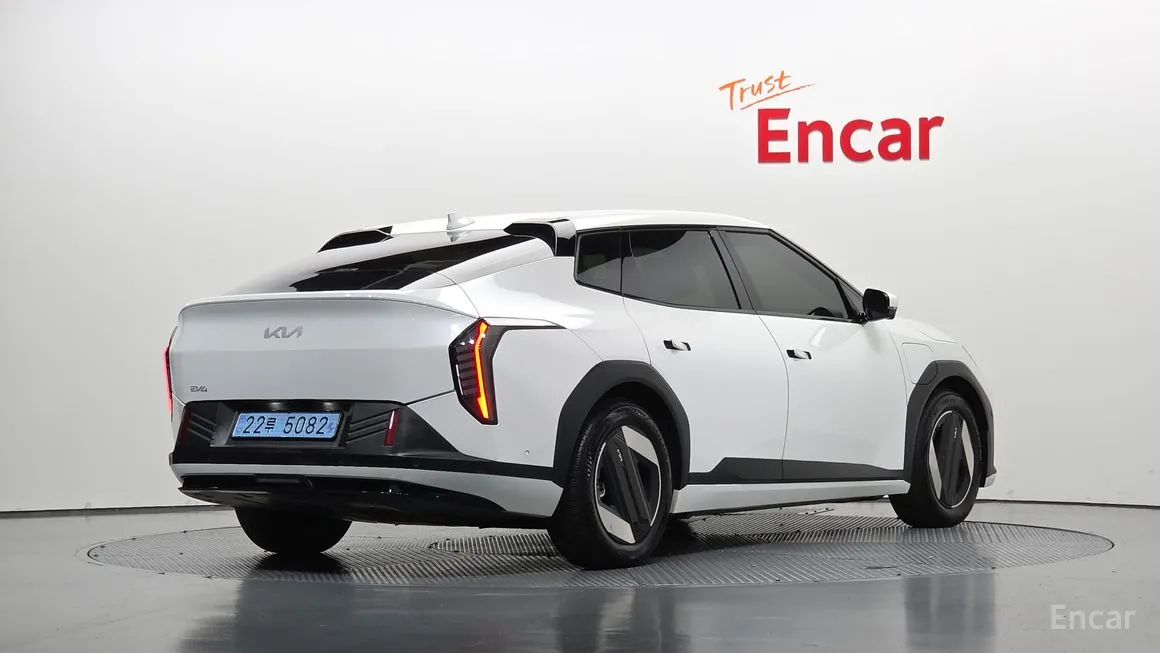 Kia EV4