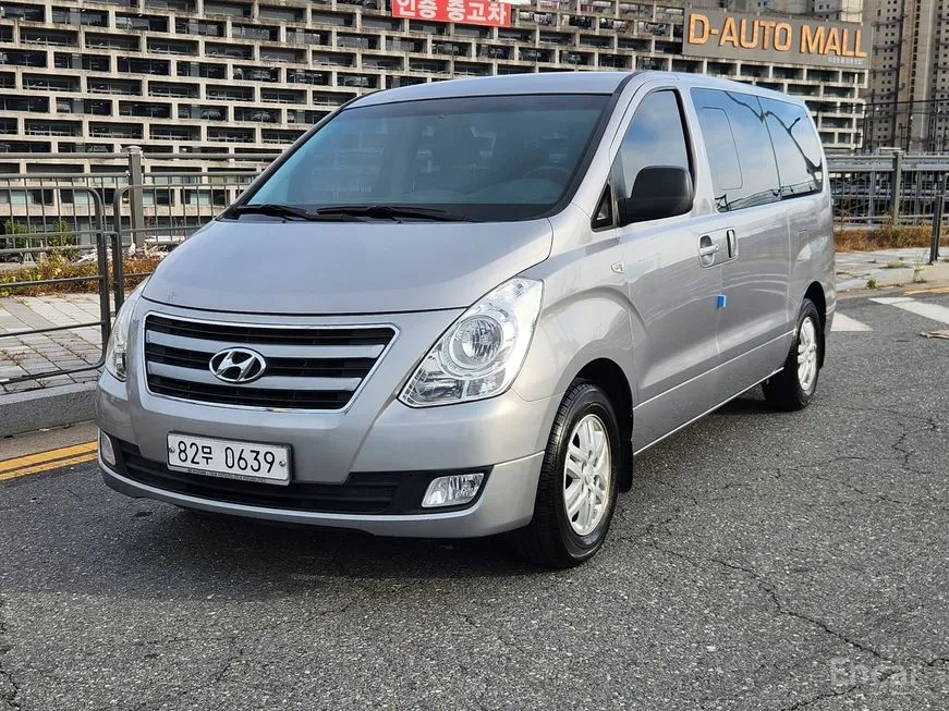 Hyundai Starex