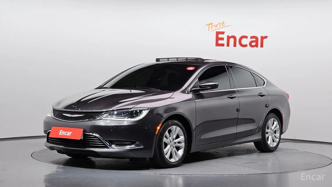 Chrysler 200