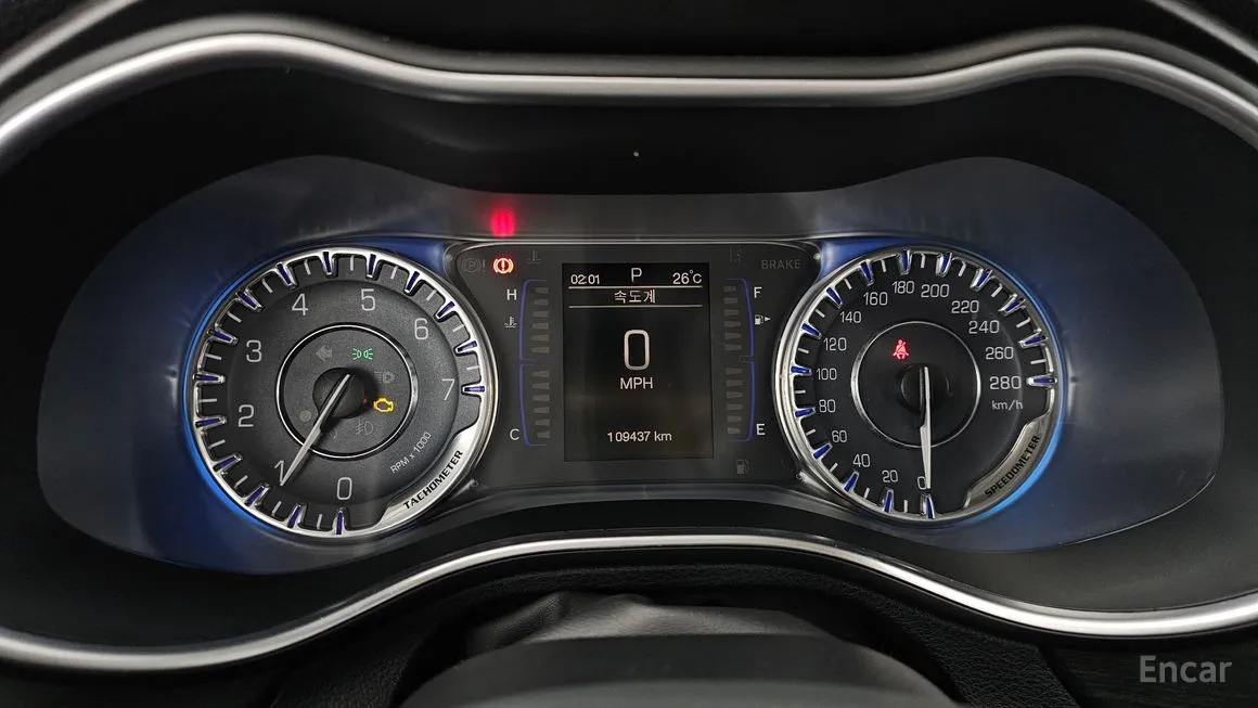 Chrysler 200