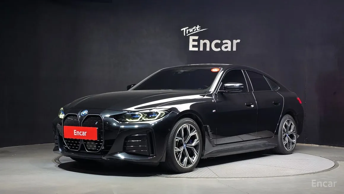 BMW i4
