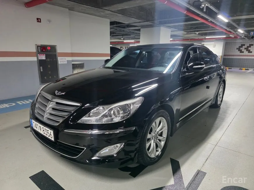 Hyundai Genesis