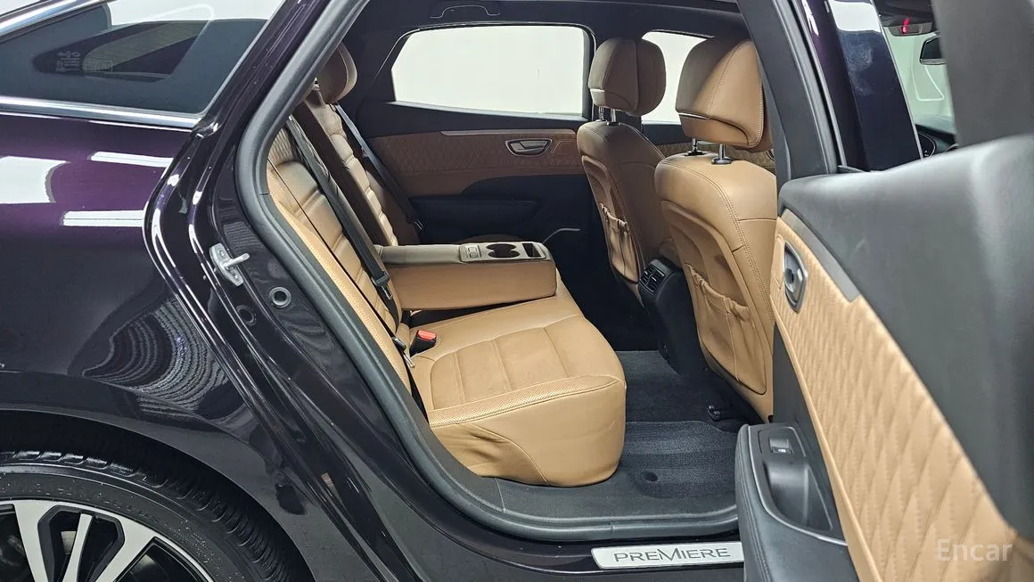 Renault SM6
