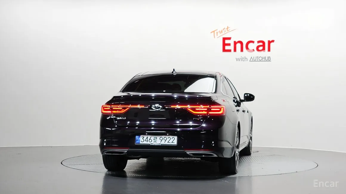 Renault SM6
