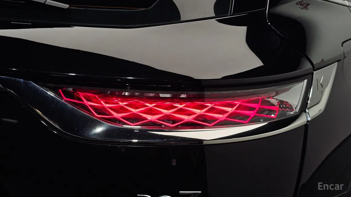 Citroen-DS DS7
