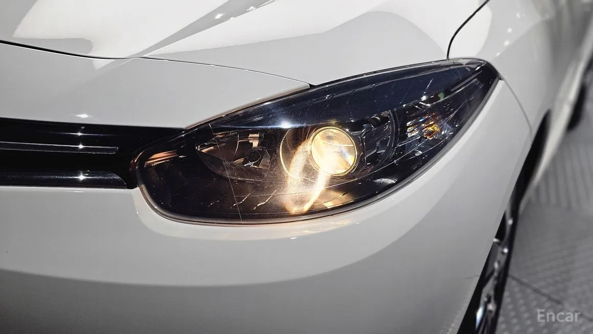Renault SM3