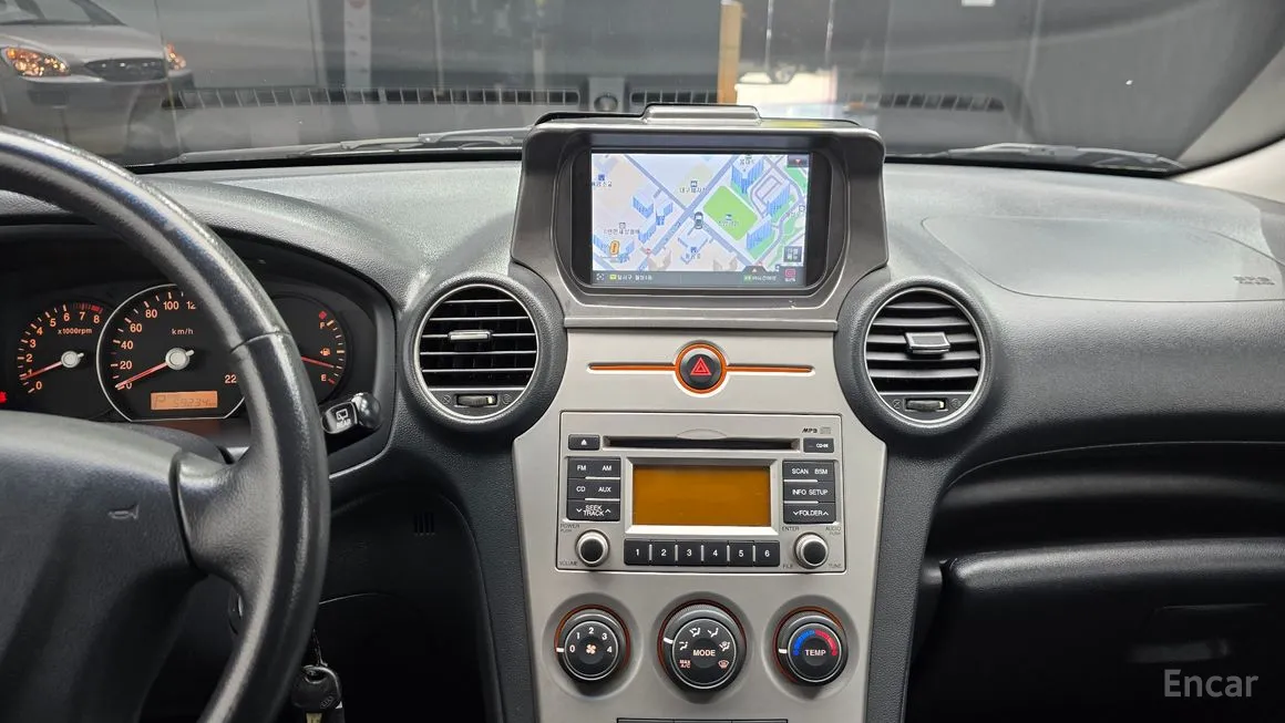 Kia Carens