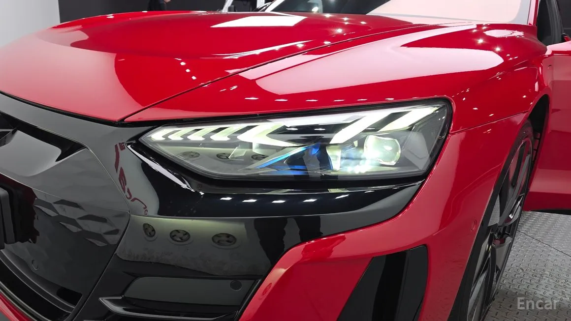 Audi e-tron GT