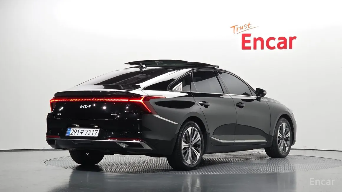 Kia K8