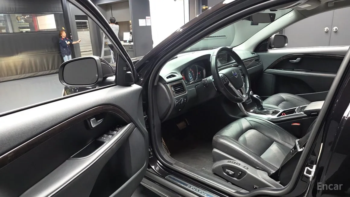 Volvo S80