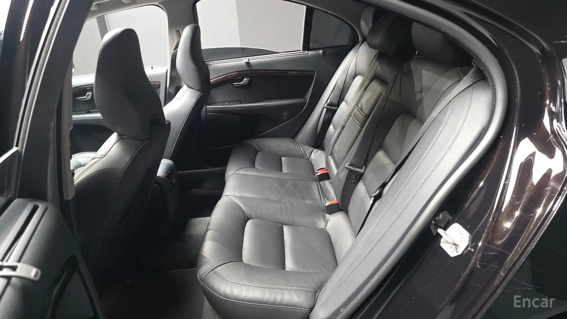 Volvo S80