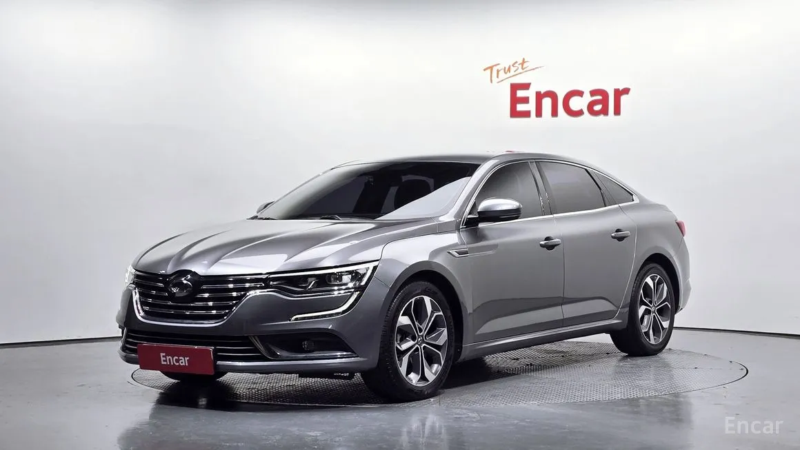 Renault SM6