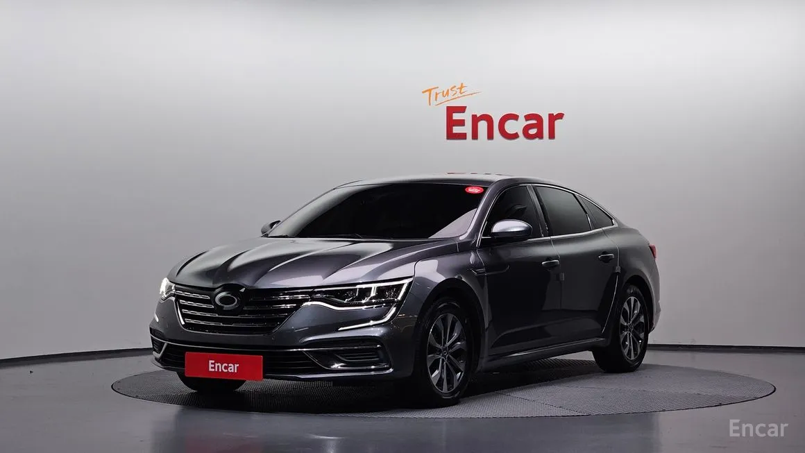 Renault SM6