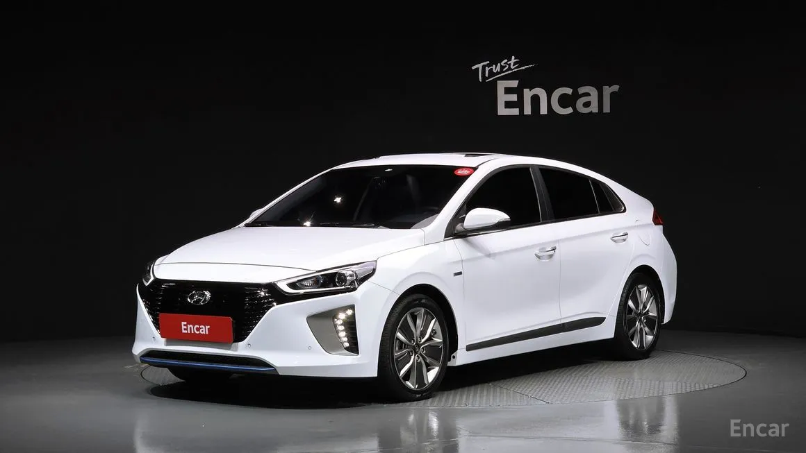 Hyundai Ioniq