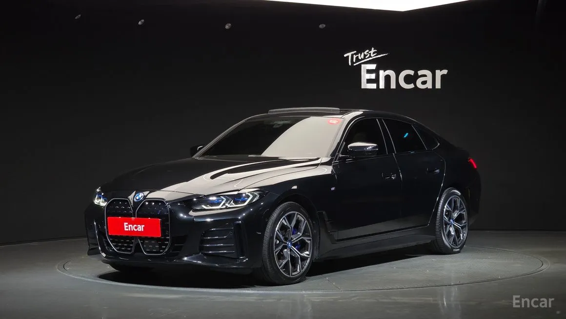 BMW i4