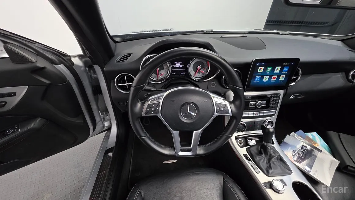 Mercedes-Benz SLK-Class