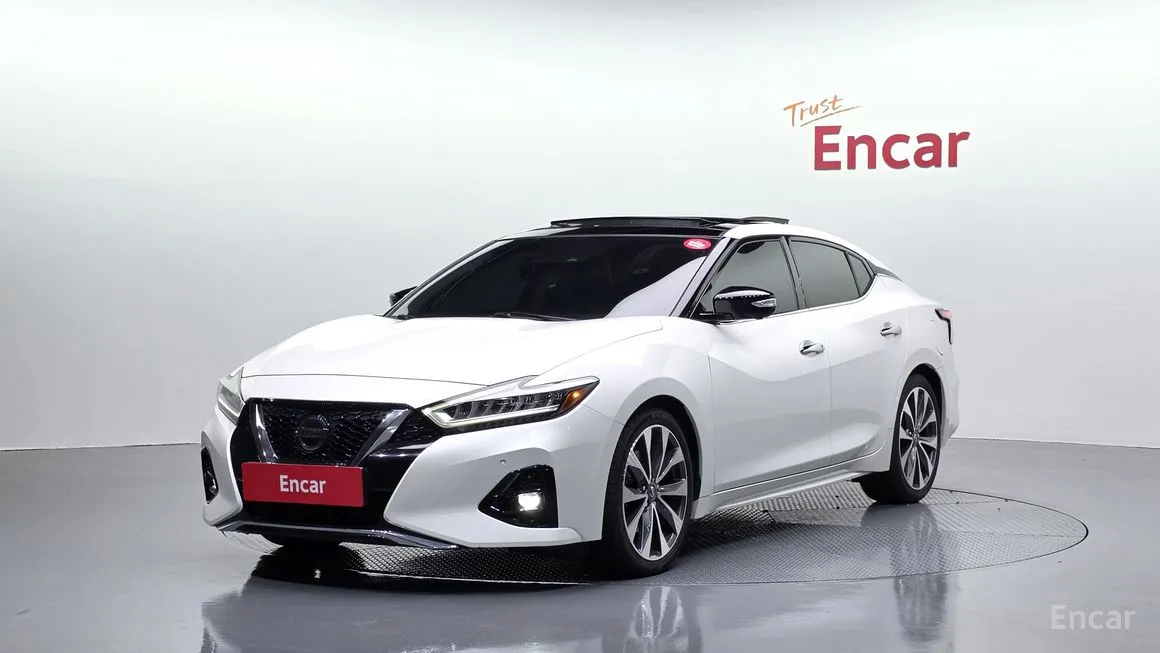 Nissan Maxima