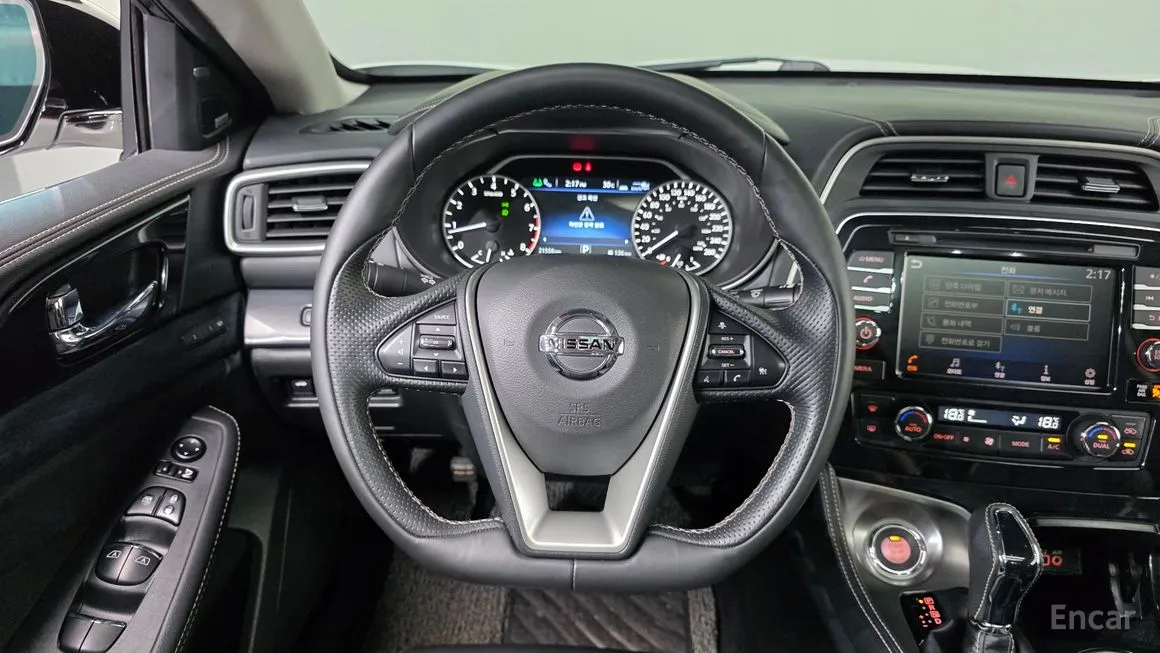 Nissan Maxima