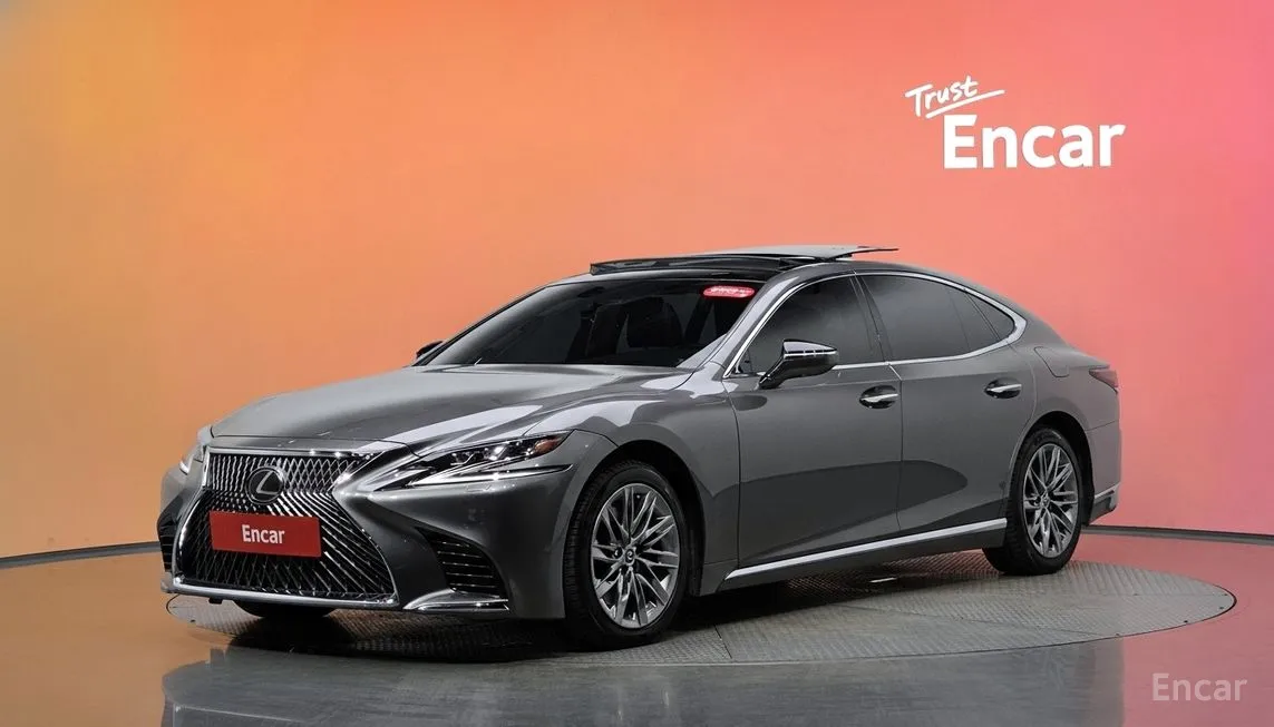 Lexus LS