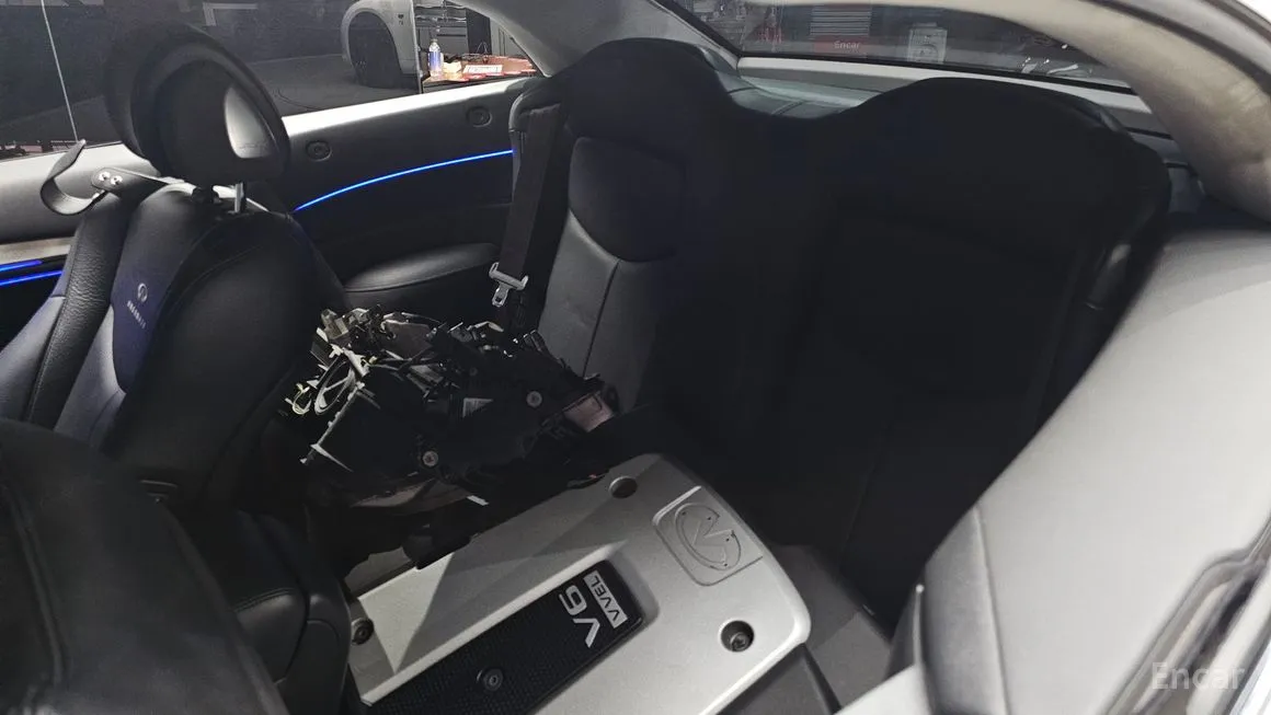 Infiniti Q60