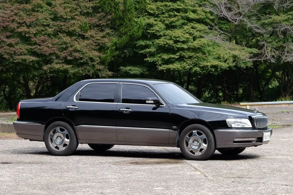 Hyundai Equus