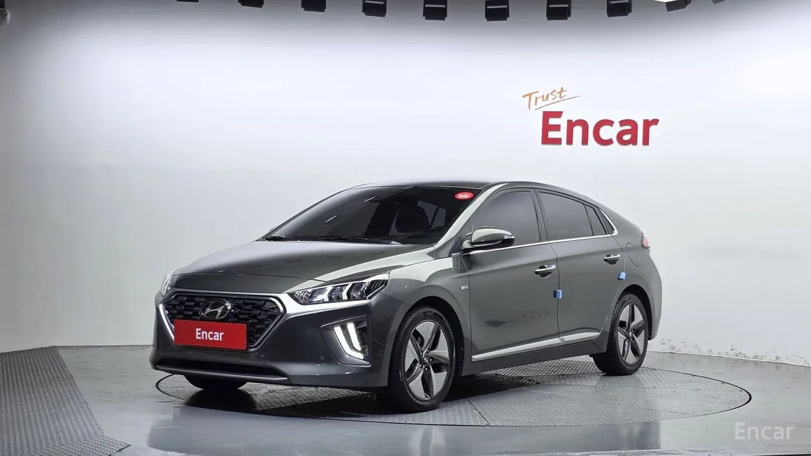 Hyundai Ioniq