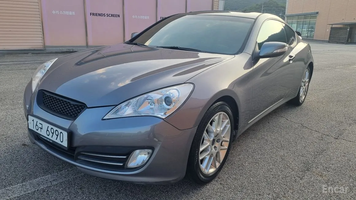 Hyundai Genesis