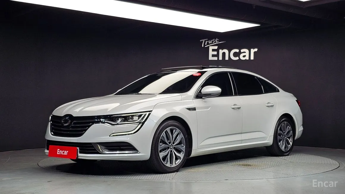 Renault SM6