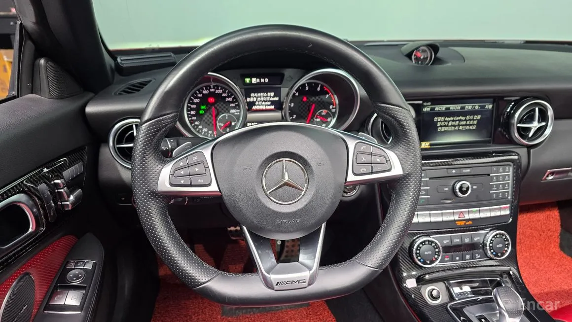 Mercedes-Benz SLC-Class