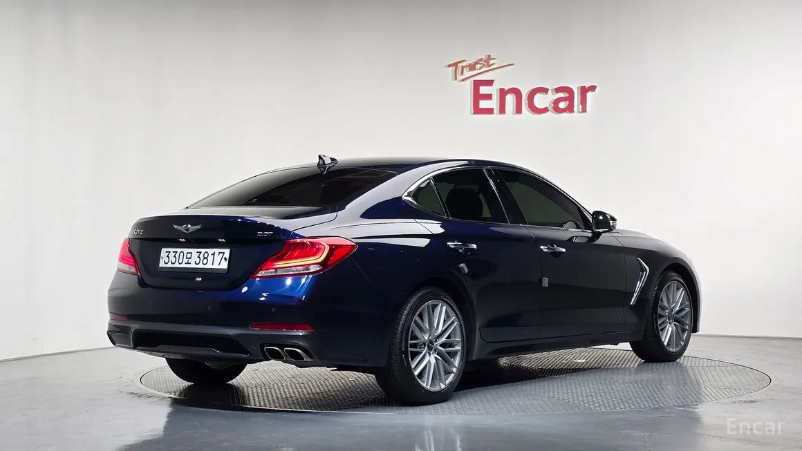 Genesis G70