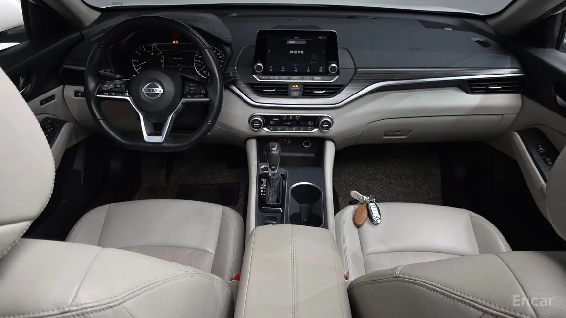 Nissan Altima