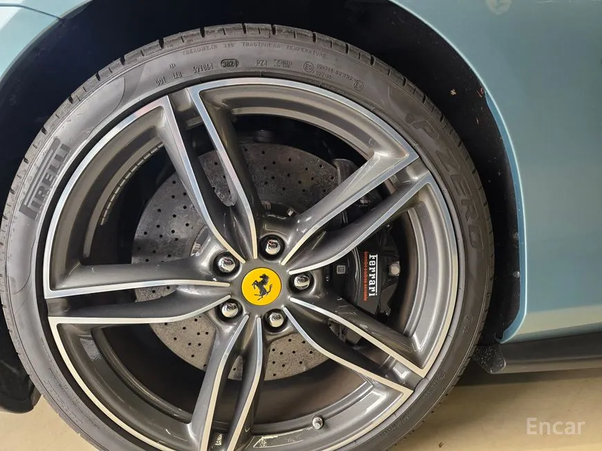 Ferrari Roma