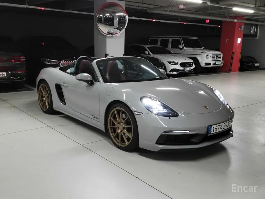 Porsche 718