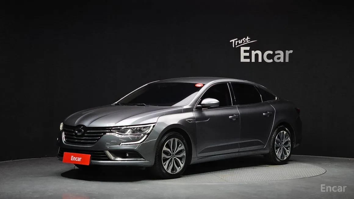 Renault SM6