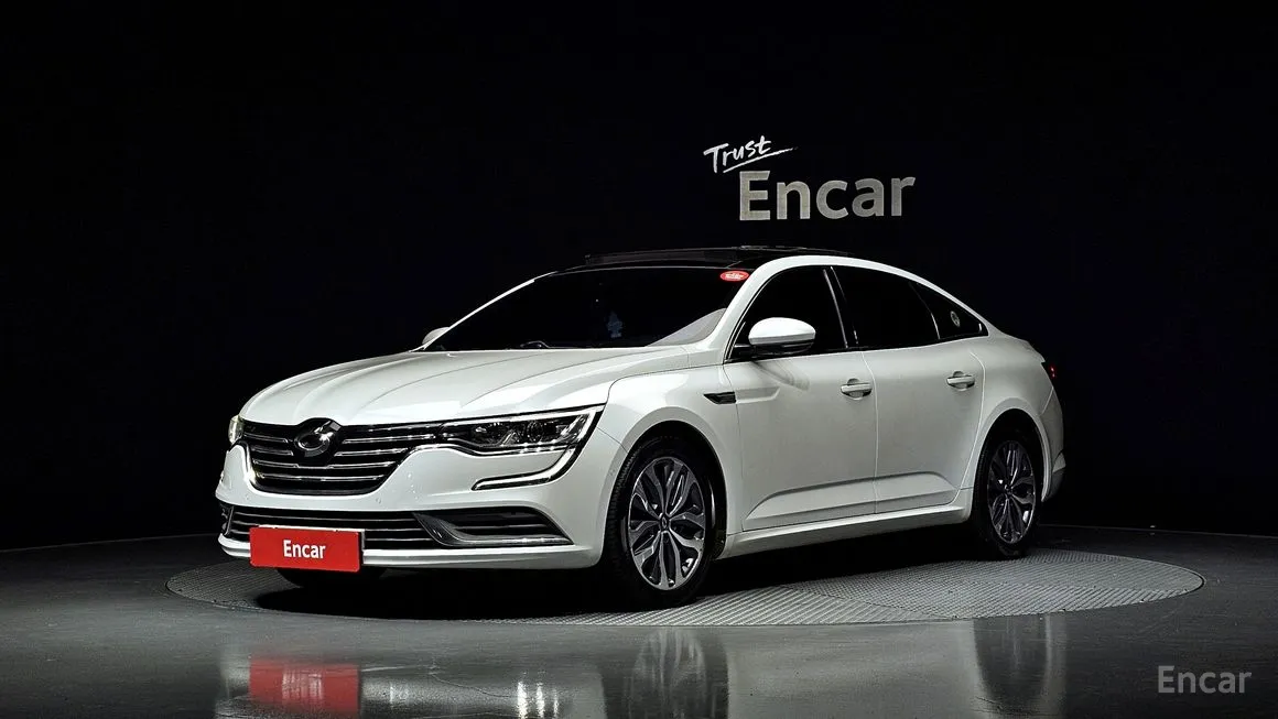 Renault SM6