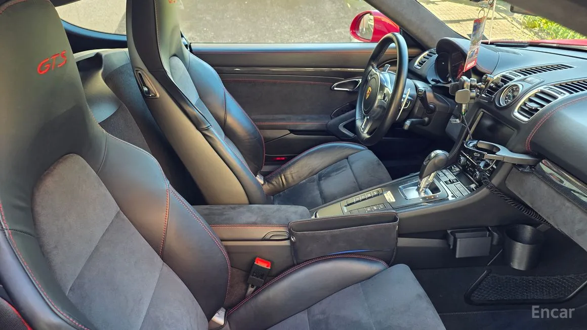 Porsche Cayman
