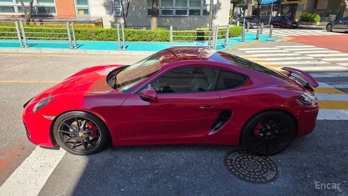 Porsche Cayman
