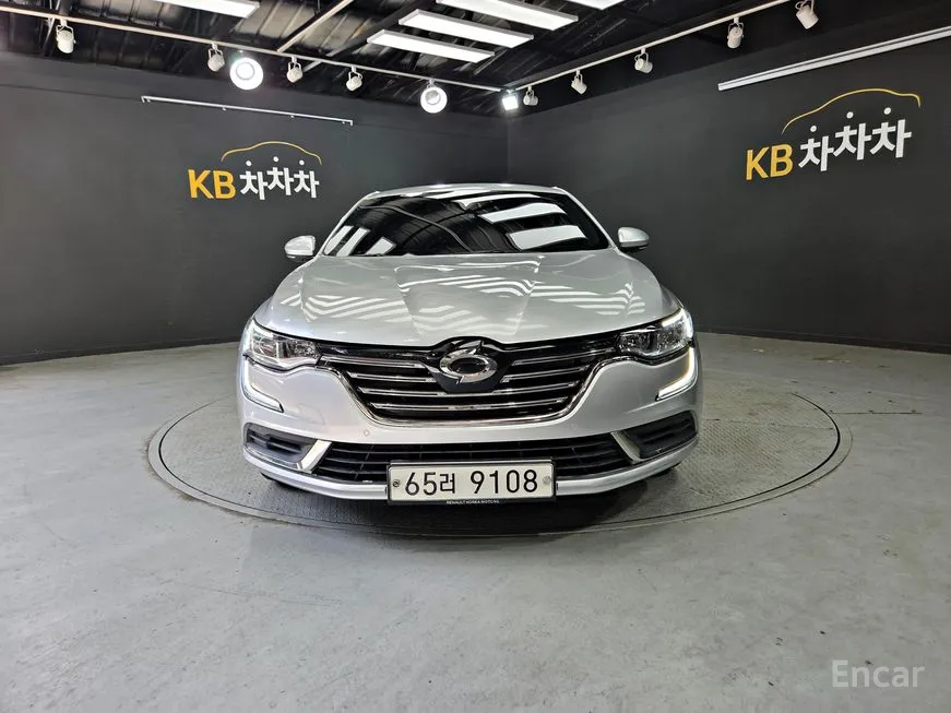 Renault SM6