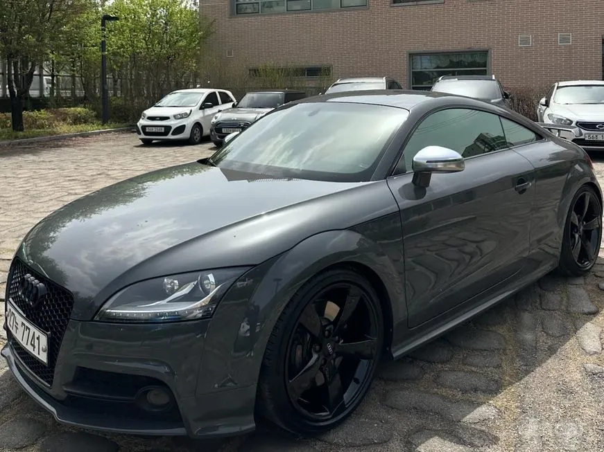 Audi TTS