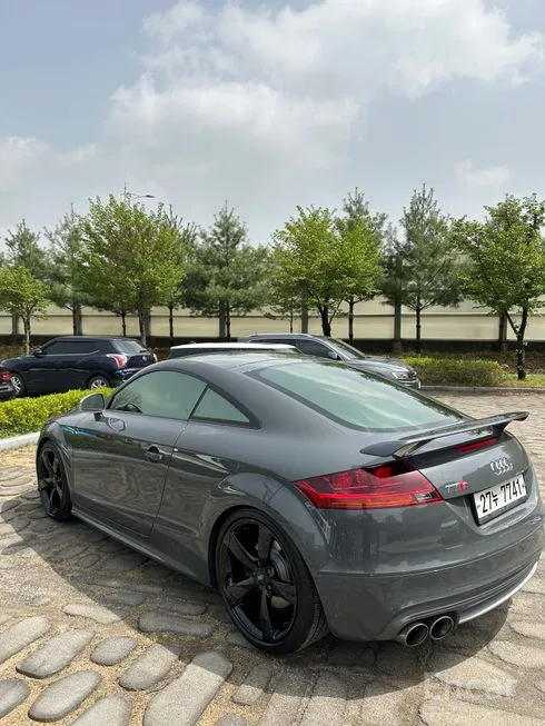 Audi TTS