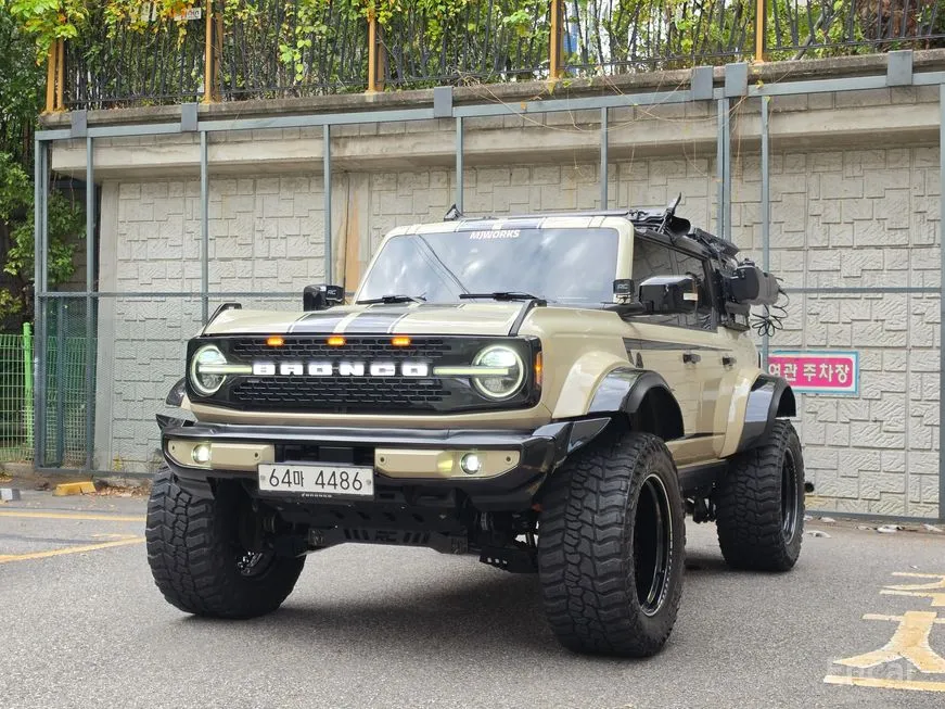 Ford Bronco