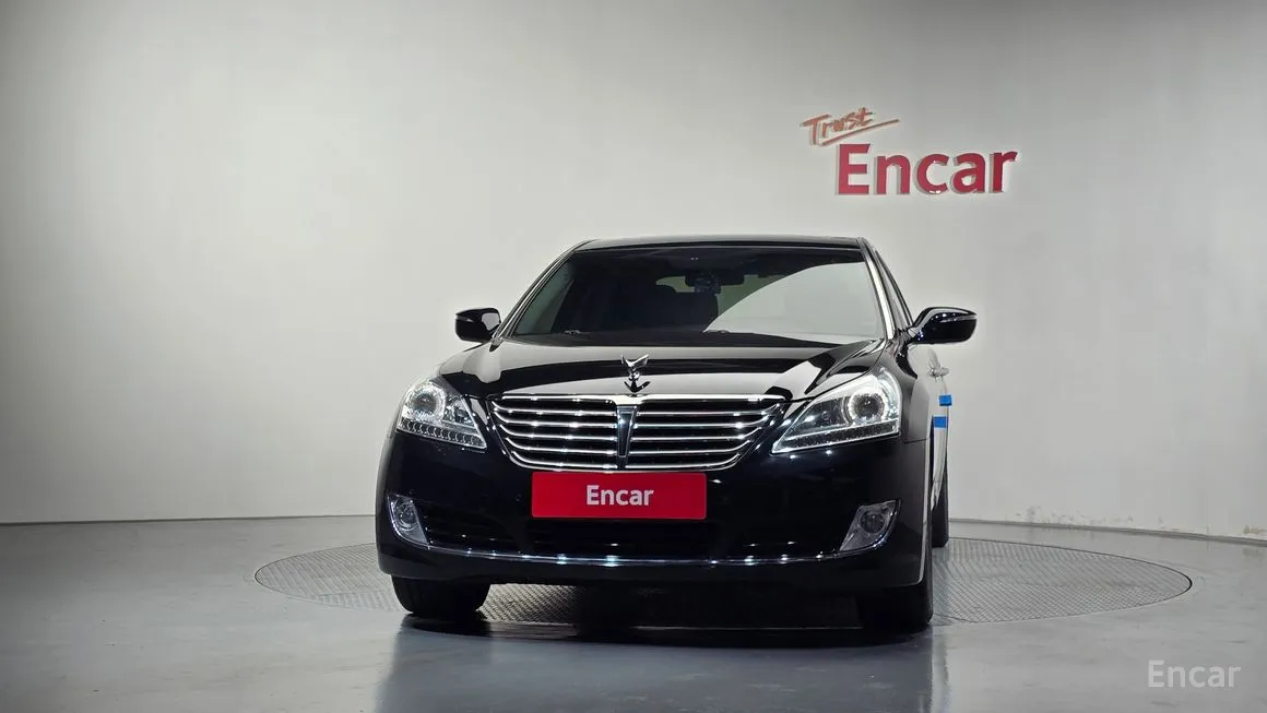 Hyundai Equus