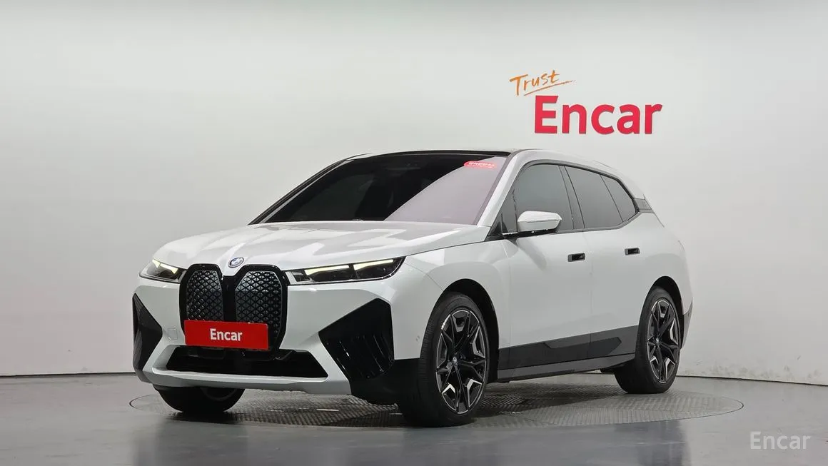 BMW iX