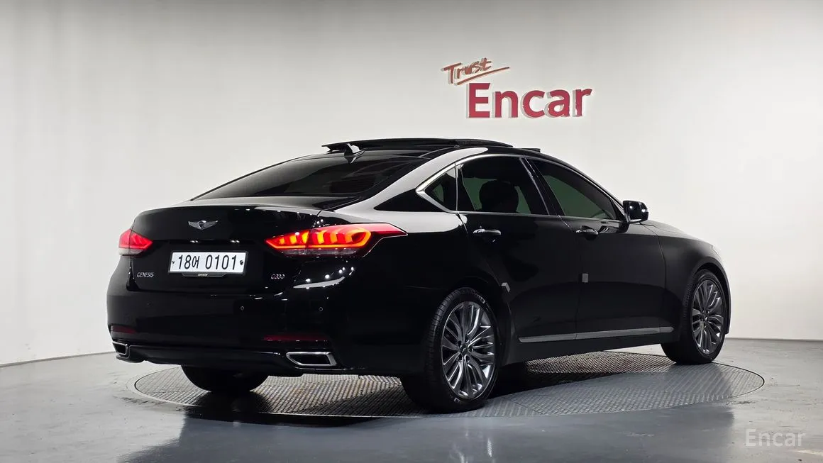 Hyundai Genesis