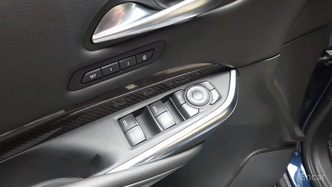 Cadillac XT4