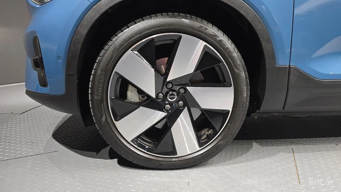 Volvo C40