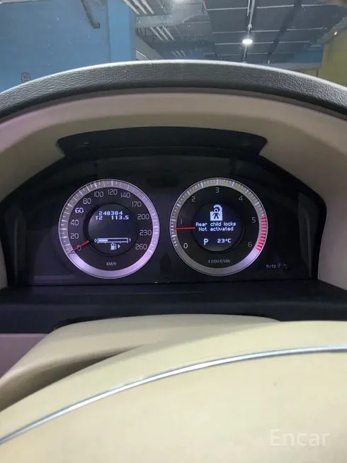 Volvo XC70