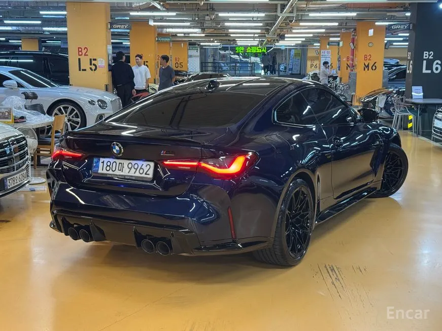 BMW M4